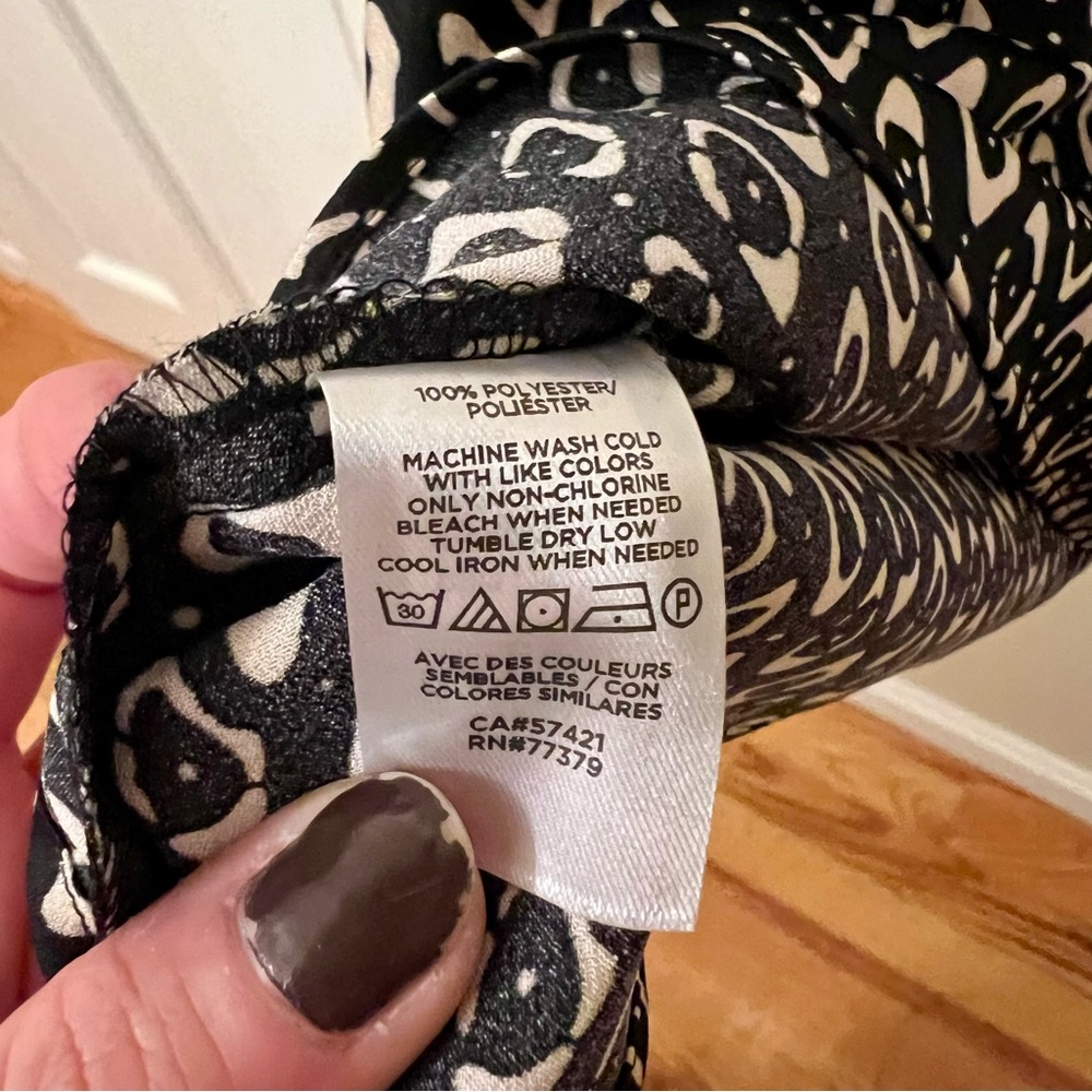 Ann Taylor Factory Black Print Ruffle Tank Top • Size Medium • NEW NO TAGS - Picture 6 of 6